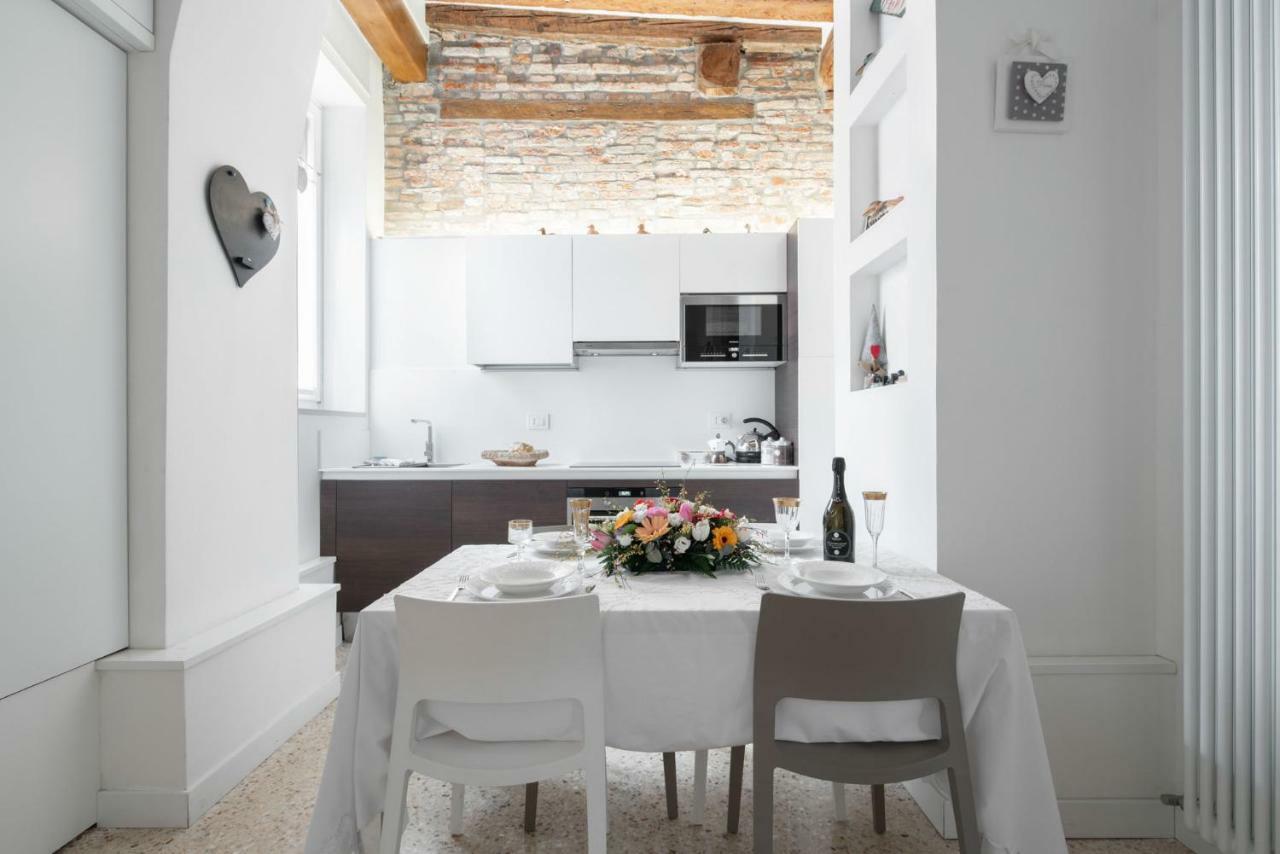 Ca' Flavia Appartement Venetië Buitenkant foto