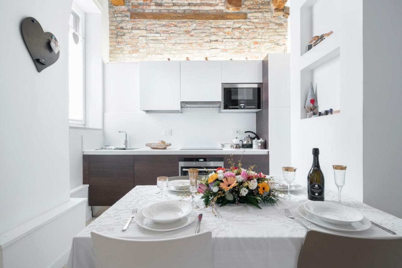 Ca' Flavia Appartement Venetië Buitenkant foto